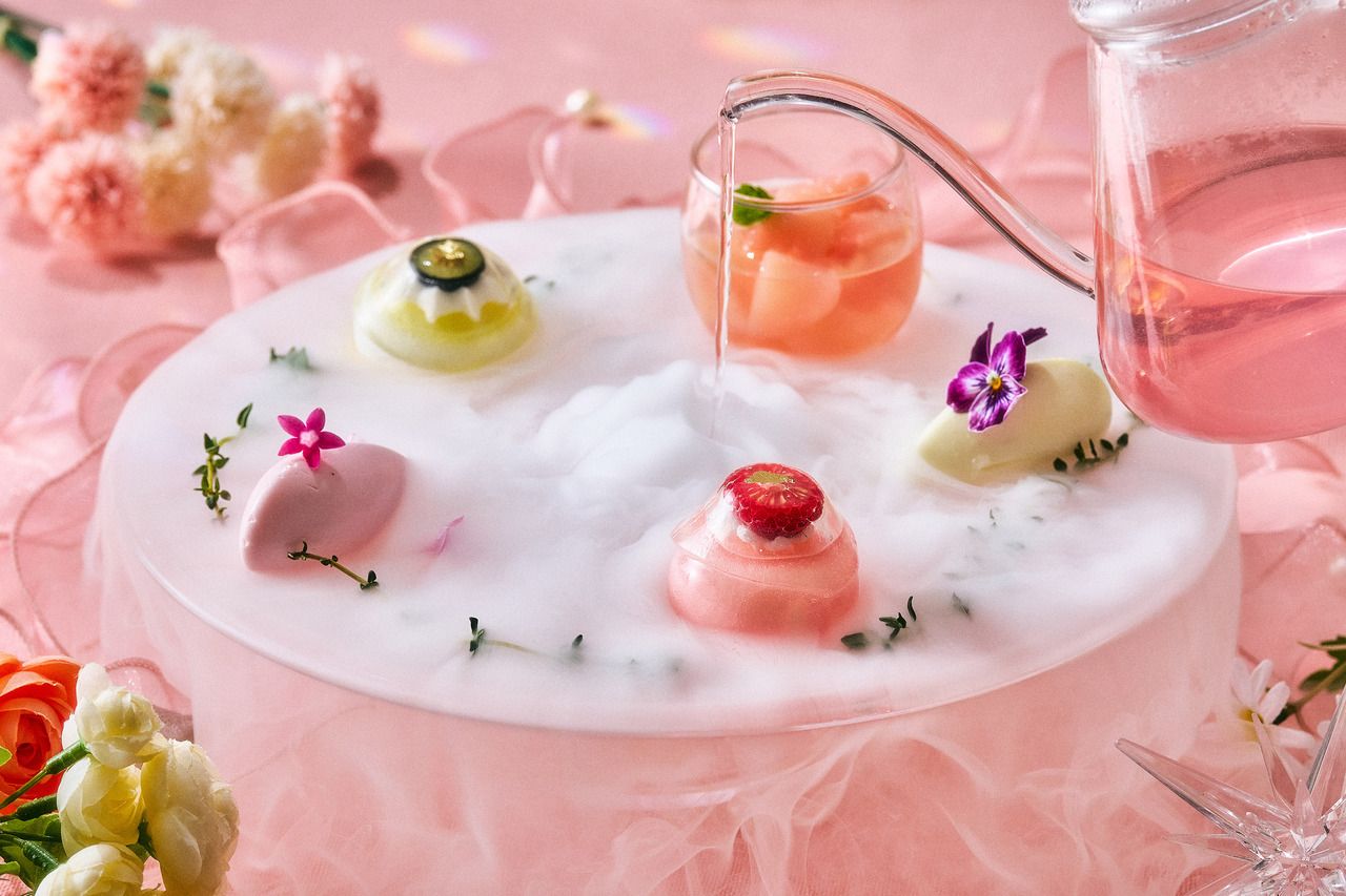 【Seibu Prince Global Rewards New Member Exclusive Plan】  Afternoon Tea Dessert Course / Unlimited: ￥7,200