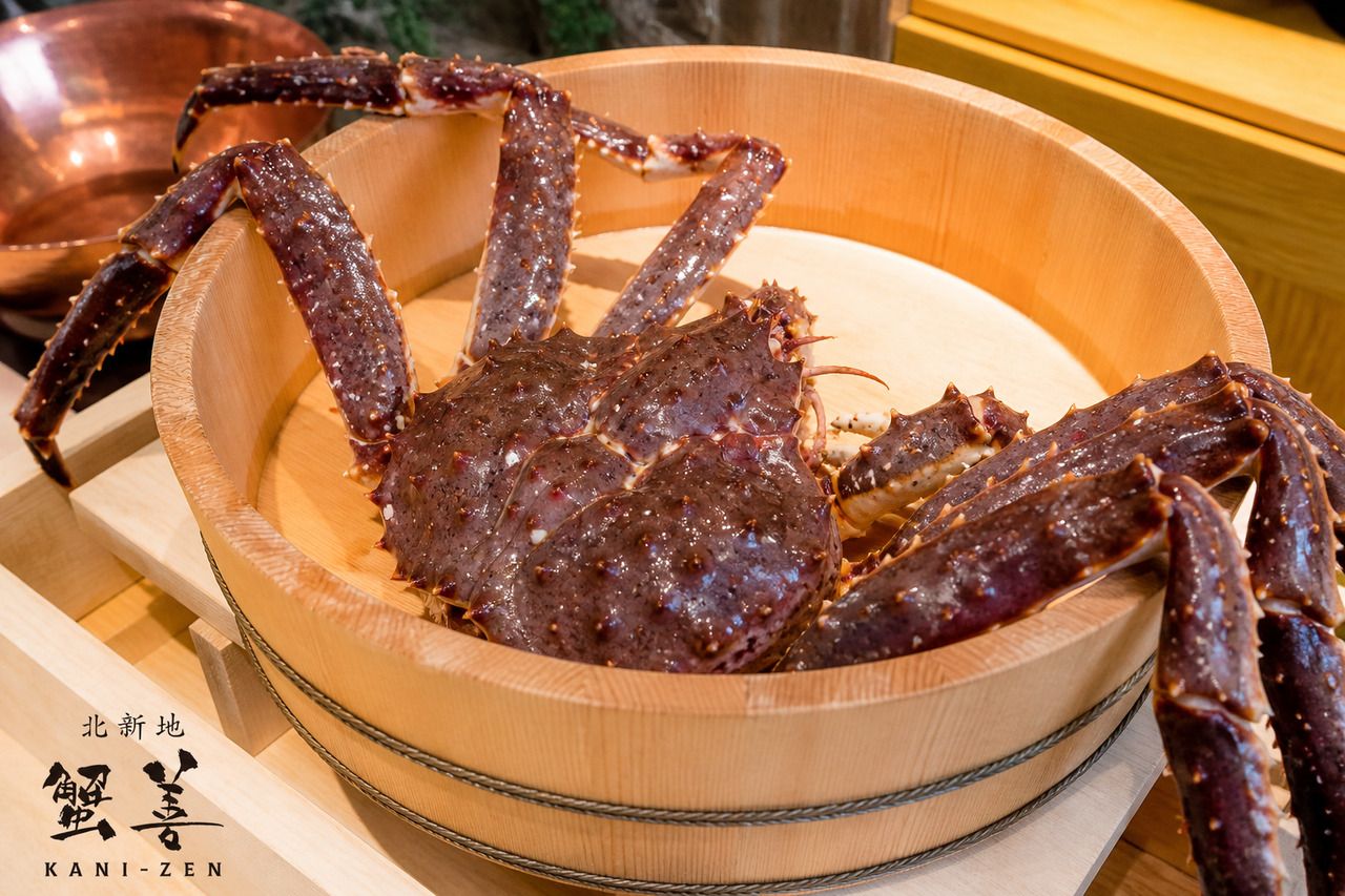 King Crab & Snow Crab Tasting Course
