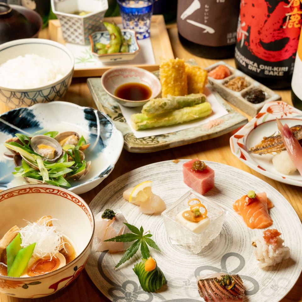 【含2小时畅饮】【招牌套餐】包含本店招牌刺身拼盘的8道菜品