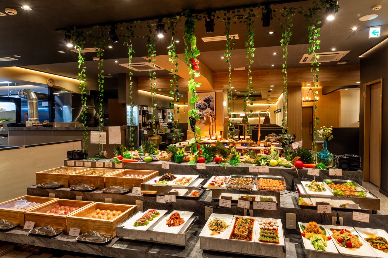 ◆From October onward◆ [Buffet] <120-minute limit> A seafood buffet featuring over 130 dishes, including snow crab, plus unlimited alcoholic drinks