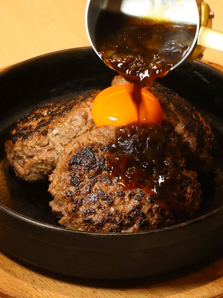 [Healthy Hamburger Course] This course includes the new "Healthy Hamburger" and popular series such as "Wagyu Beef, Crab, and Salmon Roe Yukhoe Dog" and "White Freezing Cold Noodles."
