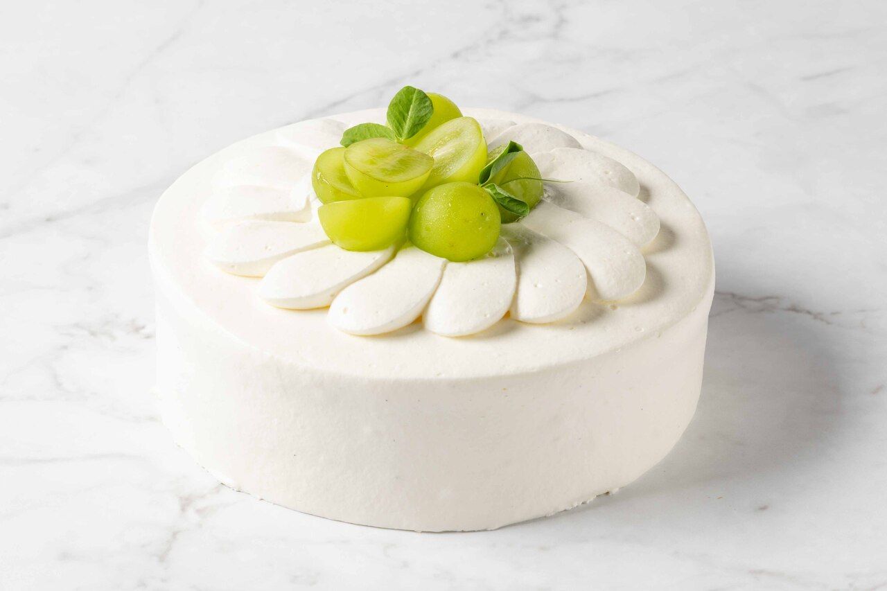 Shine Musct Shortcake (12cm / for 2–4 persons)