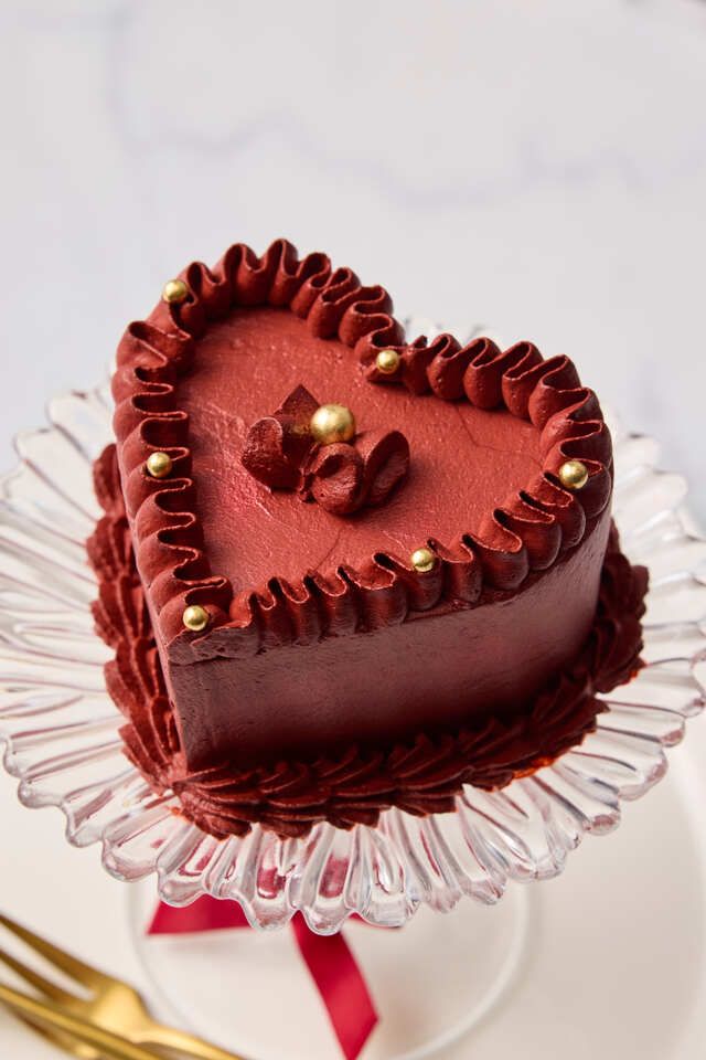 [Reservation-only] Red Velvet Heart Cake