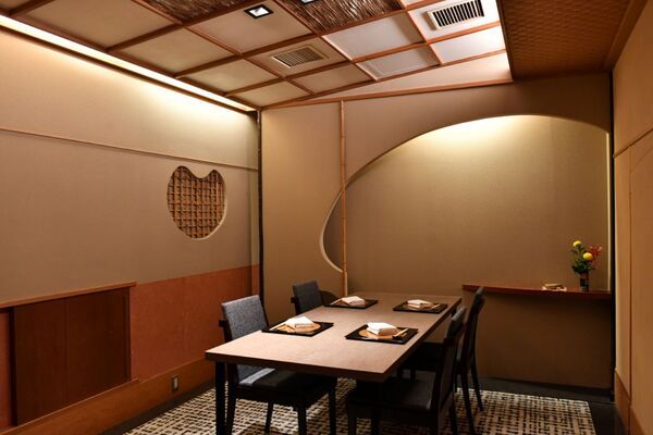 Table private 