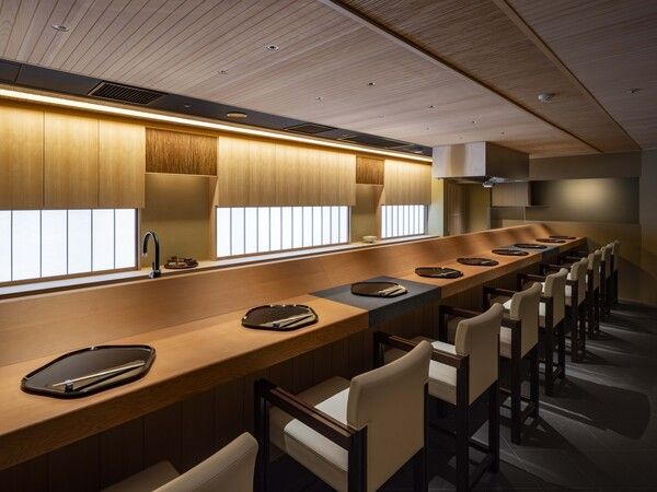 庵　カウンター席