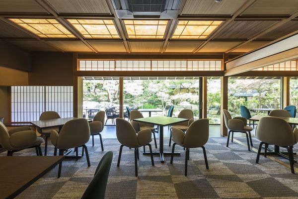 Dining seats