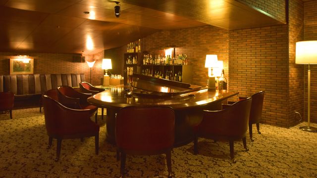 Four Seasons ＆ Oak Room