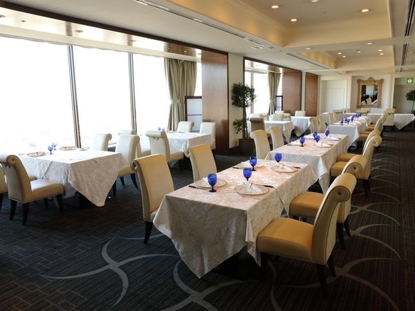 TOP RESTAURANT FOUR SEASONS