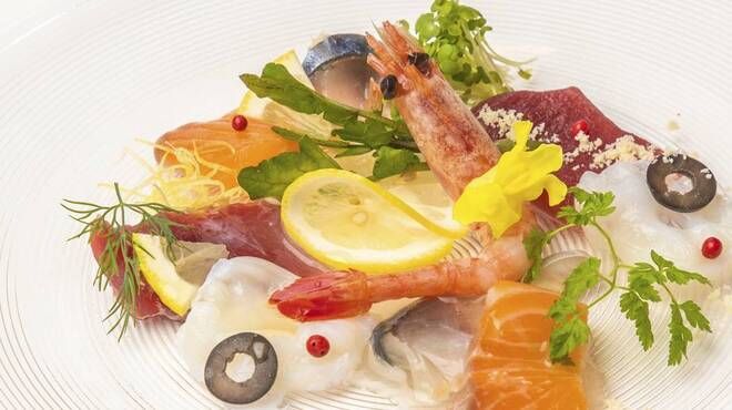 WINEHALL GLAMOUR Akasaka