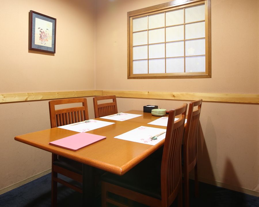 Oden cuisine Local sake Osaka Kitashinchi Rokkon