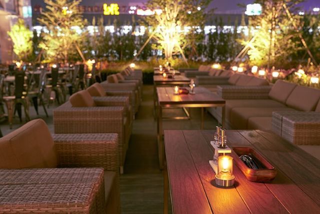 FOREST KITCHEN with Outdoor Living / Hotel Metropolitan Sendai East