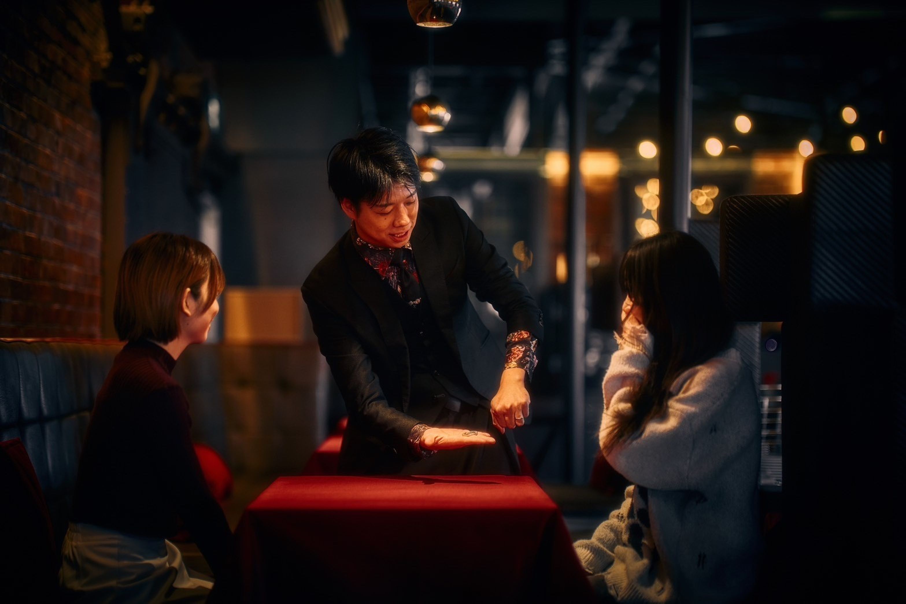 BAR21｜Tokyo Magic Show Bar & Cocktails