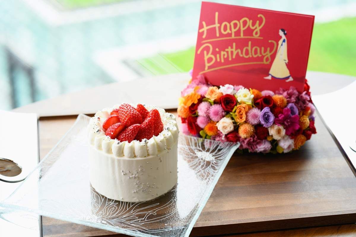 ホールケーキ　12cm(4~6名様用)