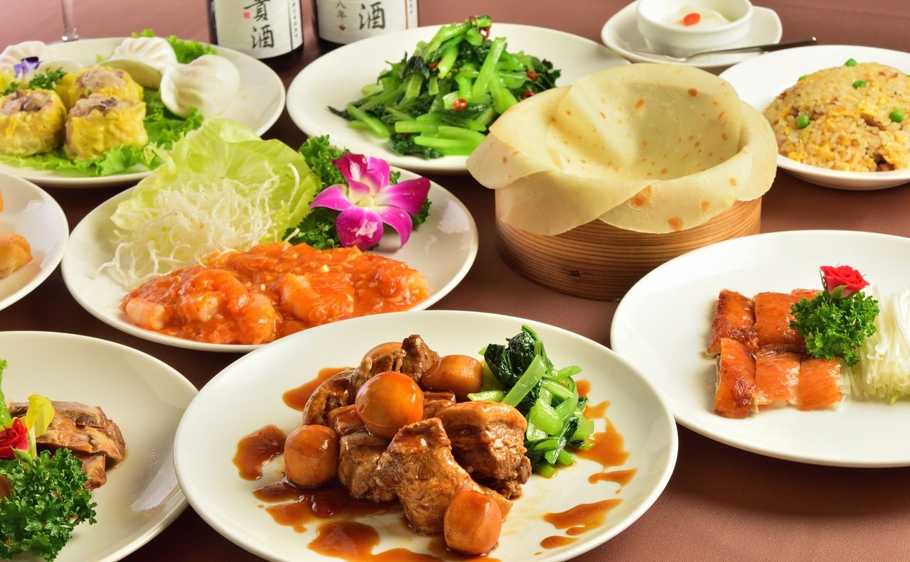 【料理のみ4000円】当店自慢の『天津ダック』、油淋鶏や上海焼きそばなど王道中華でおくる＜全7品＞【牡丹】