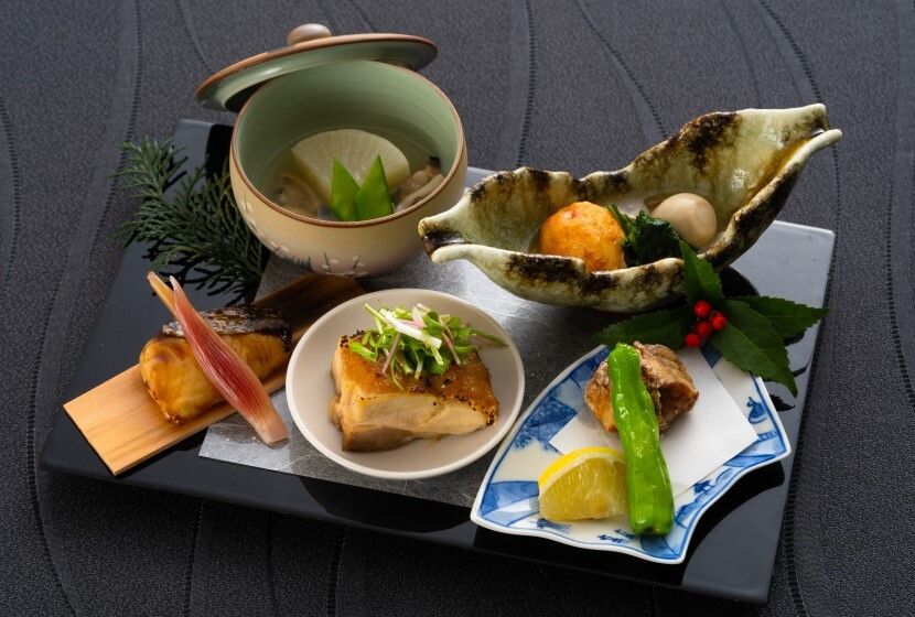 [仅限平日]Hyakkaryoran <餐桌座位>