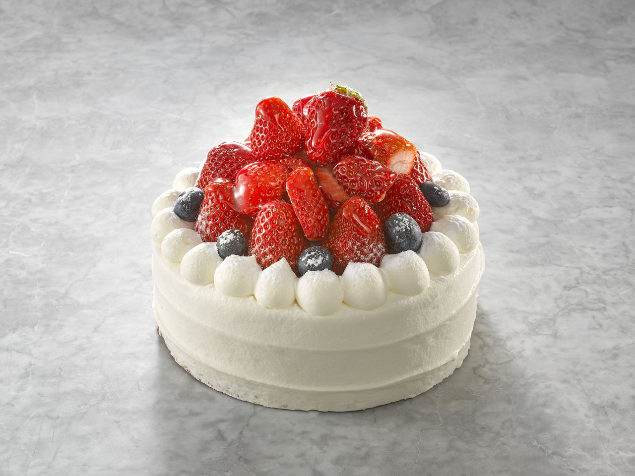 バースディケーキ（5号／約15㎝）4,800円