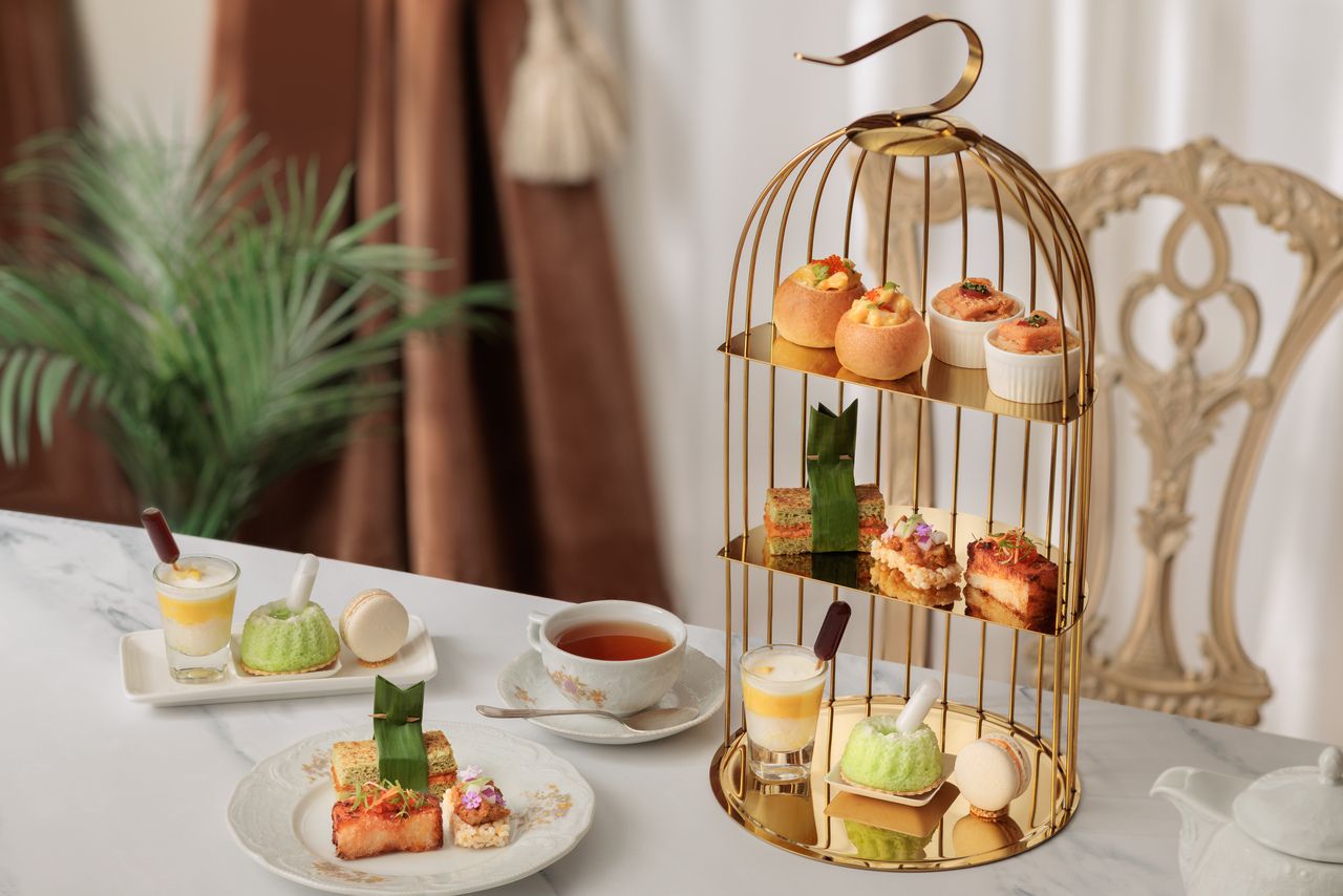 'A Taste of Singapore Afternoon Tea Set'