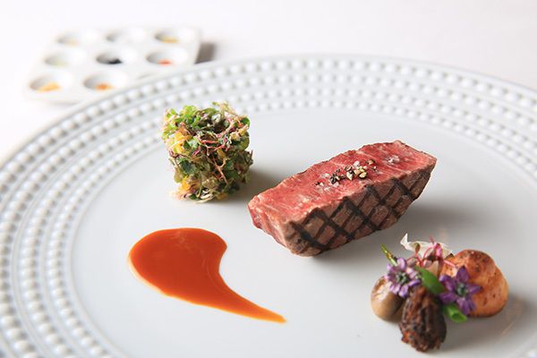 【個室/半個室！お顔合わせや結納に】オマール海老や国産牛フィレなど豪華食材を使用した全5品フルコース