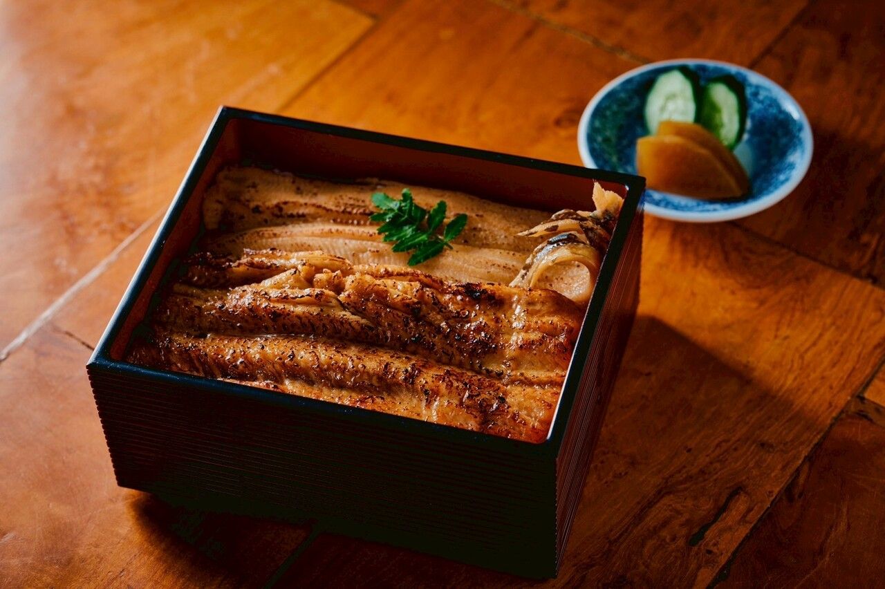 【ランチ】国産鰻と瀬戸内穴子の重