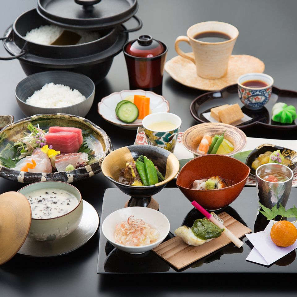 Kaiseki Hyakka Ryoran  [EN-CN]