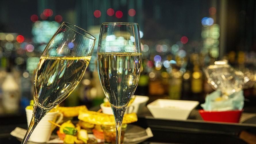 Gallery Night Out Exciting adult nighttime C plan