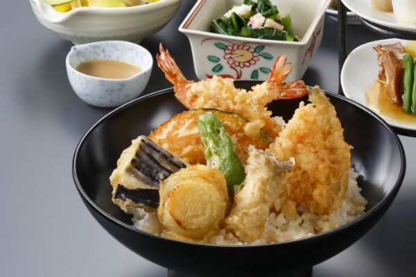 新：天重