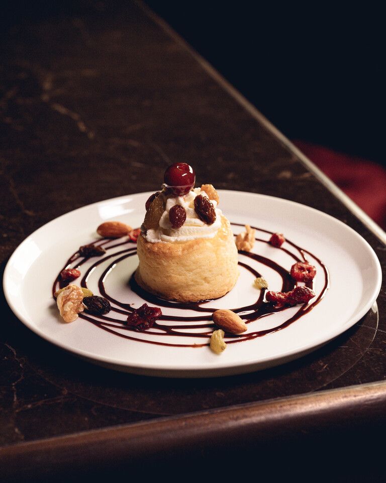 ラムレーズンのスコーン（バータイム）