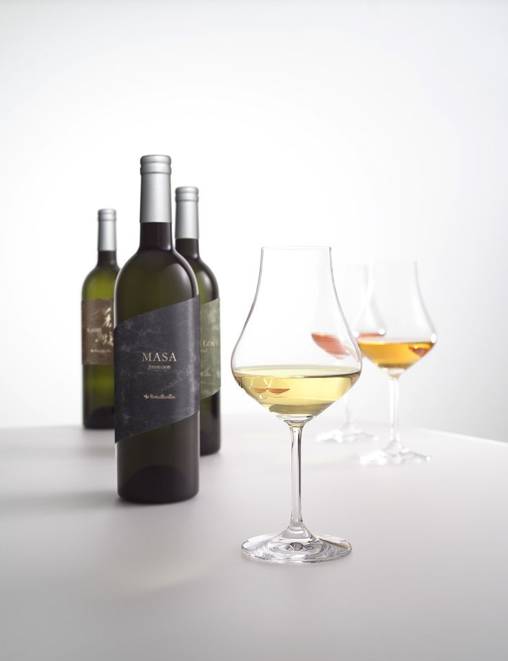 Omakase course with tea pairing