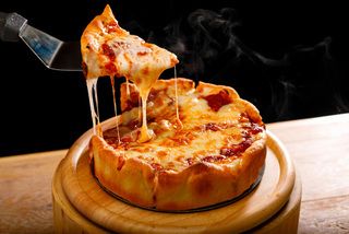 【土日の「昼飲み」限定プラン！】メインの看板メニュー『シカゴピザ』堪能の土日「昼飲み」コース