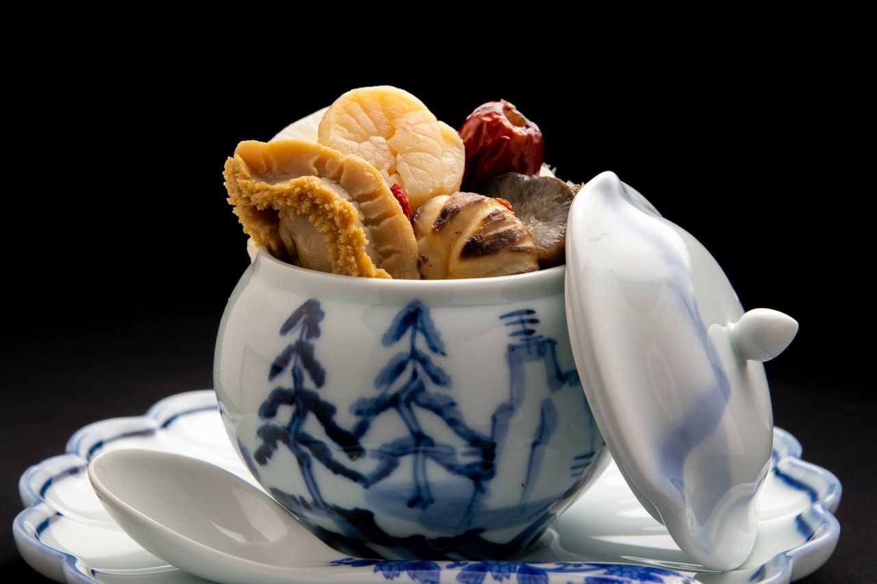 Buddha Jumps Over the Wall (Shark Fin, Abalone, and Dried Fish Steamed Soup) (Available only in February)