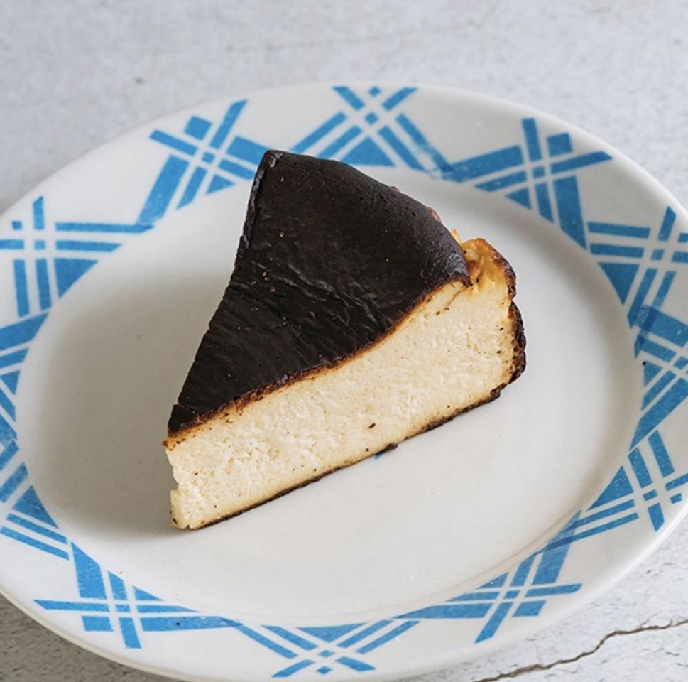 バスクチーズケーキ