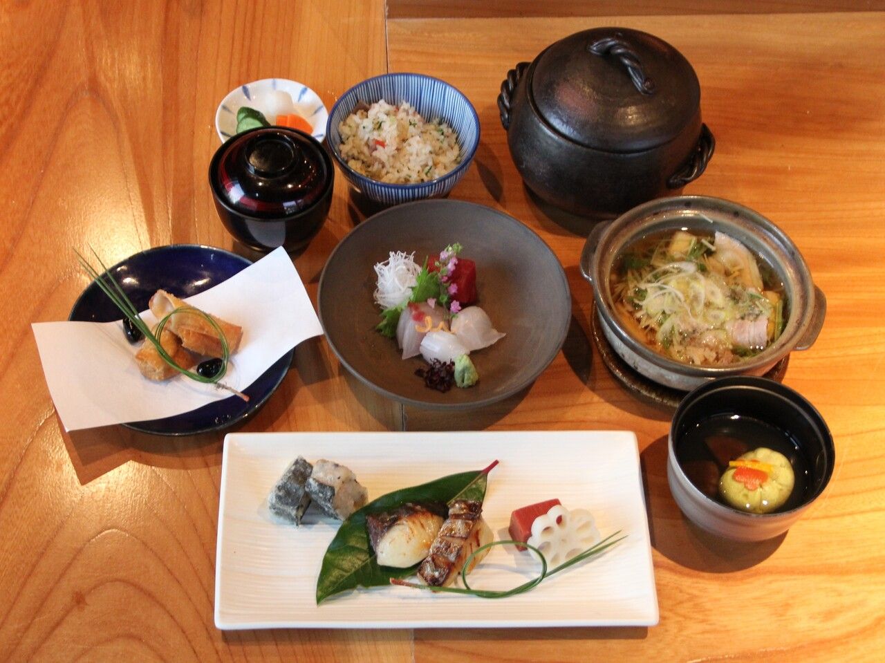 昼懐石