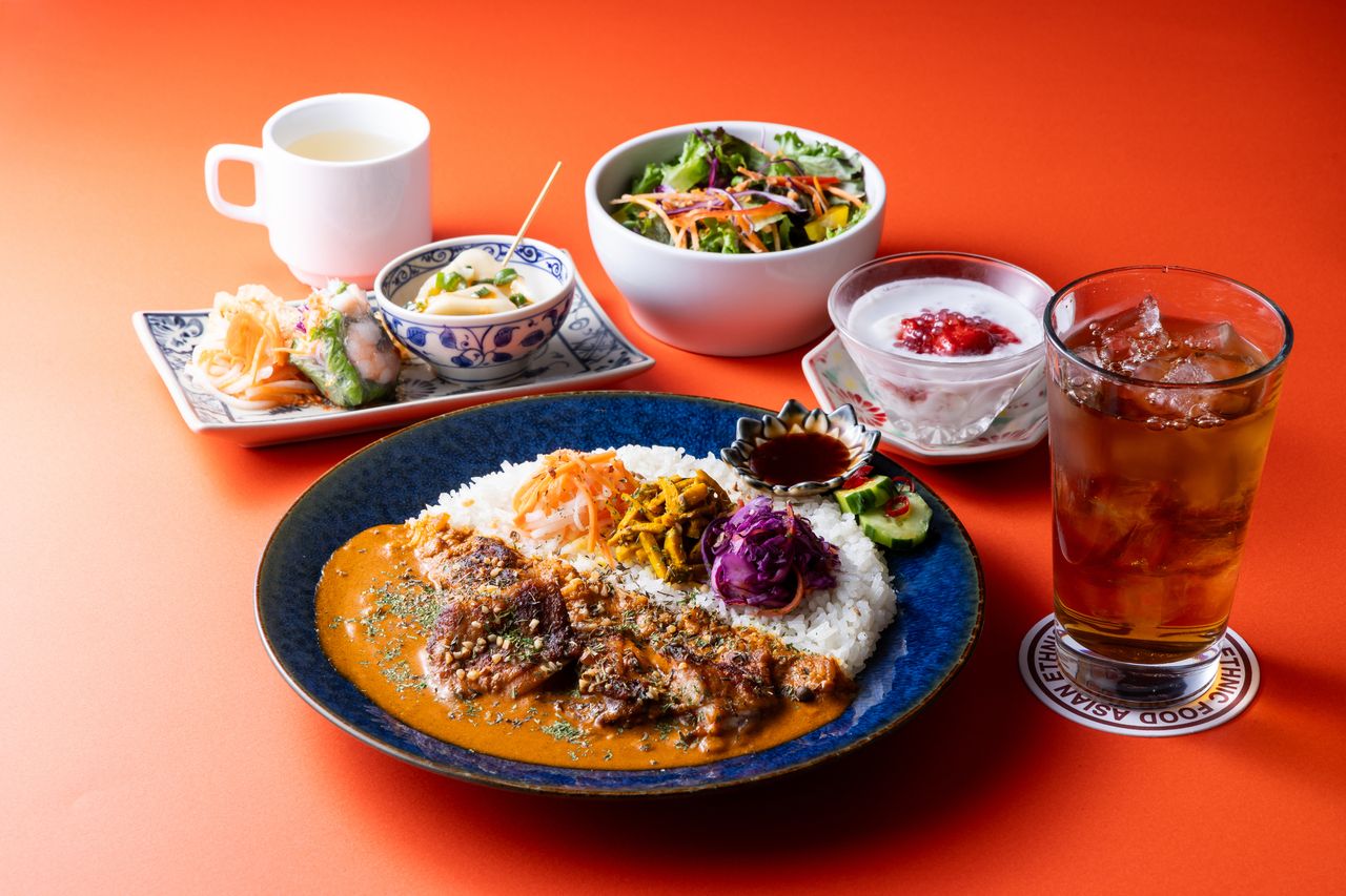 【お得なランチセット】オリエンタルセット ＋ 1ドリンク