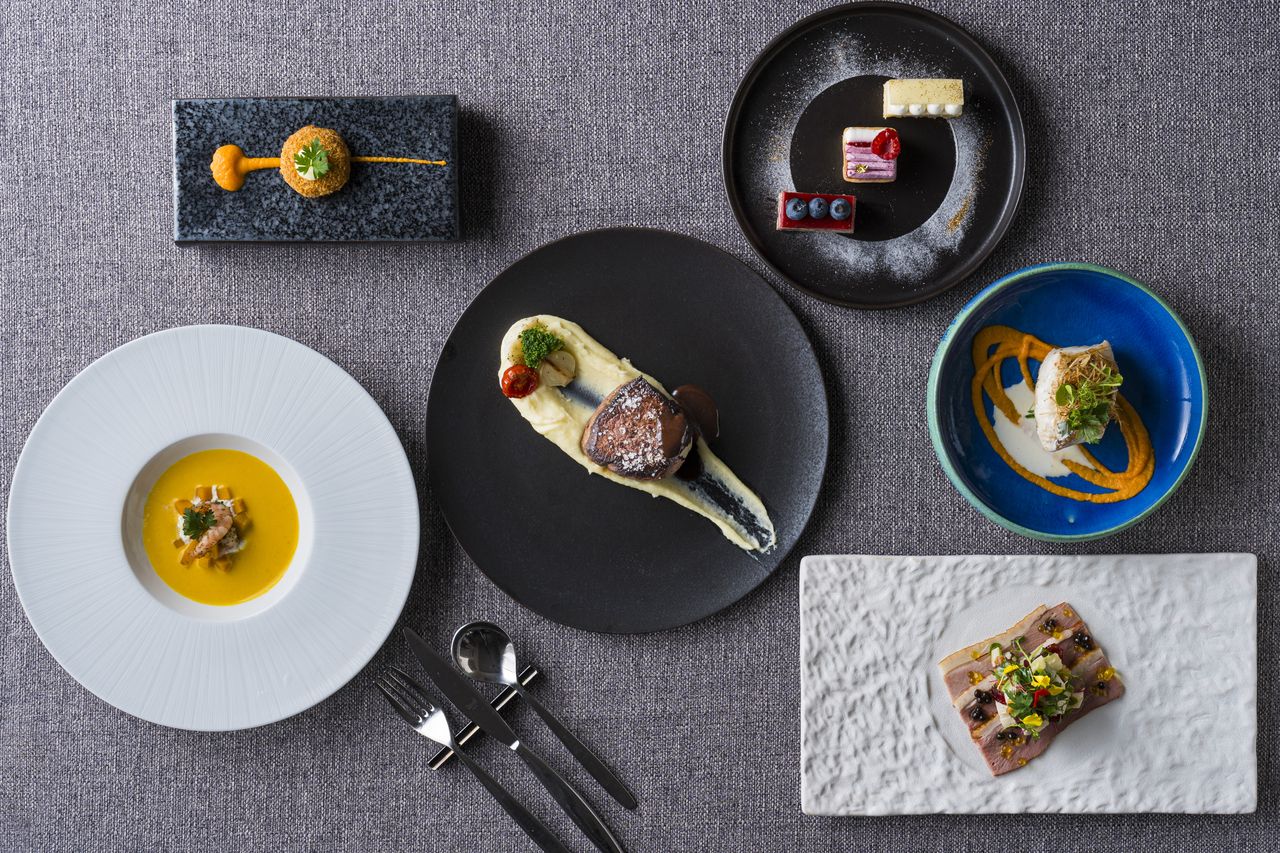 Anniversary Signature Course