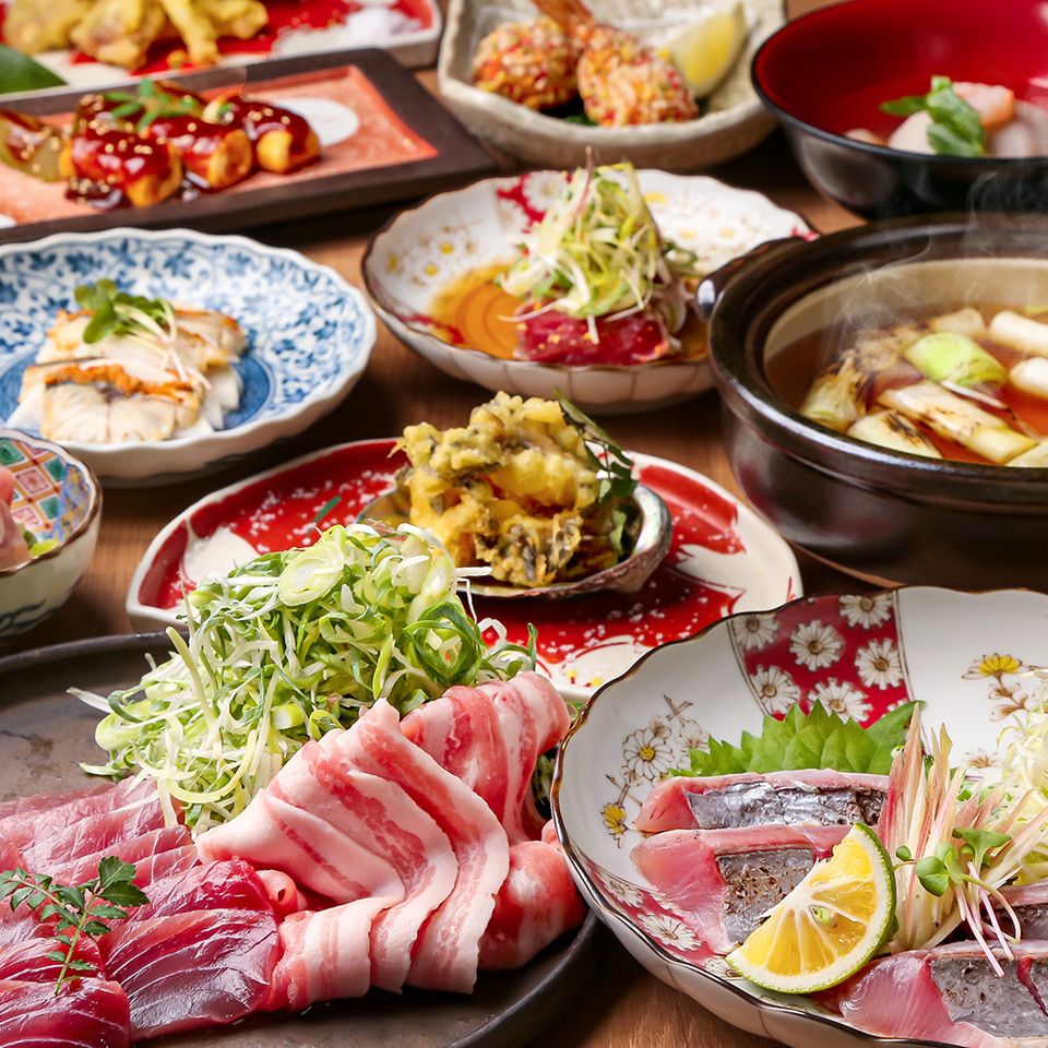 【秋限定】旬の本マグロと鹿児島豚しゃぶしゃぶや戻りカツオお造り盛りなども5,000円（飲放込）