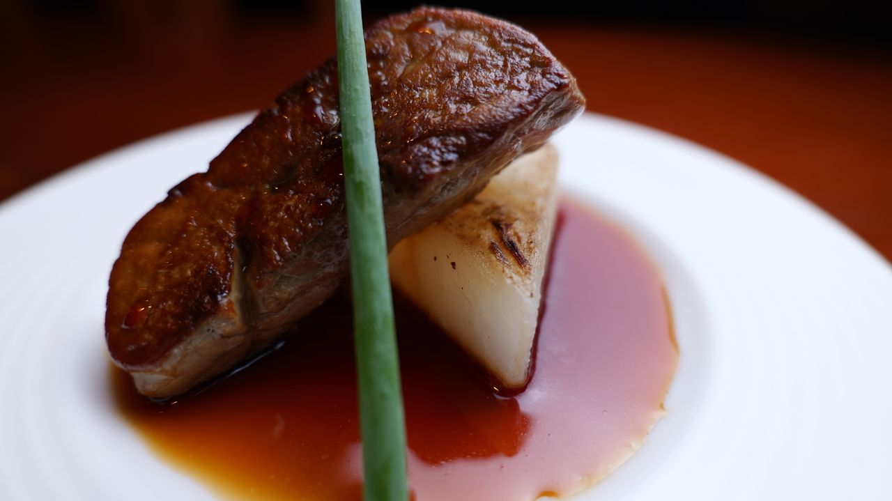 2025年Xmasランチ　12/19～12月25日　フォアグラ、クラムチャウダー、甘鯛と海老帆立、黒毛和牛ヒレ100グラムとガーリックライスも。