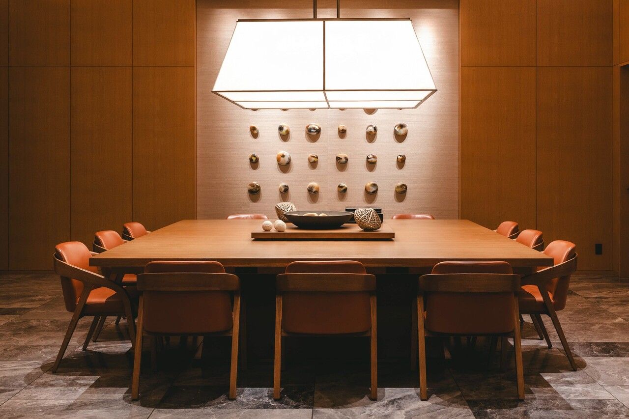 【平日／カウンター席 3時間】恋するいちごアフタヌーンティー with リンツチョコレート