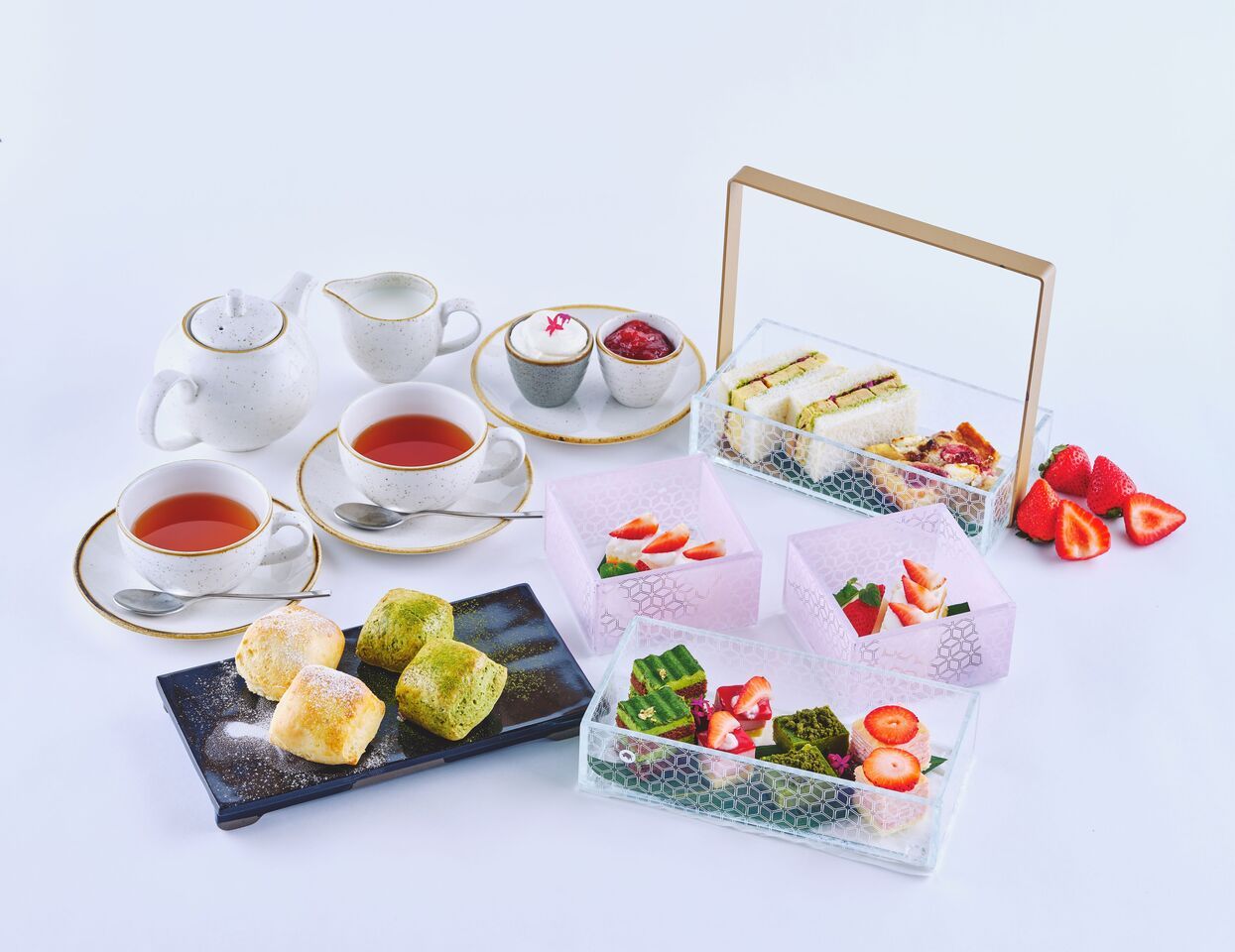 いちごと抹茶アフタヌーンティー 