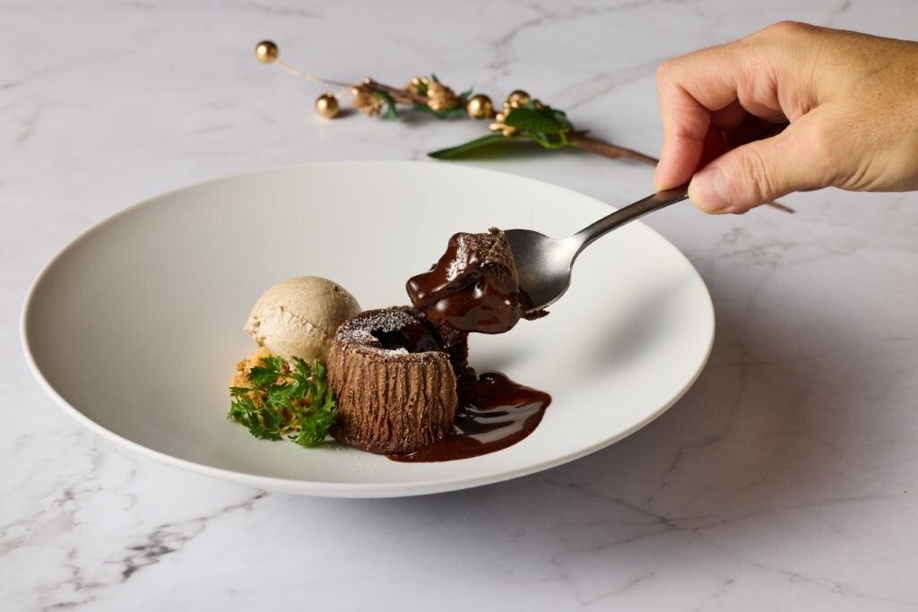 【12月～2月】ホットスイーツセレクション“フォンダンショコラ”