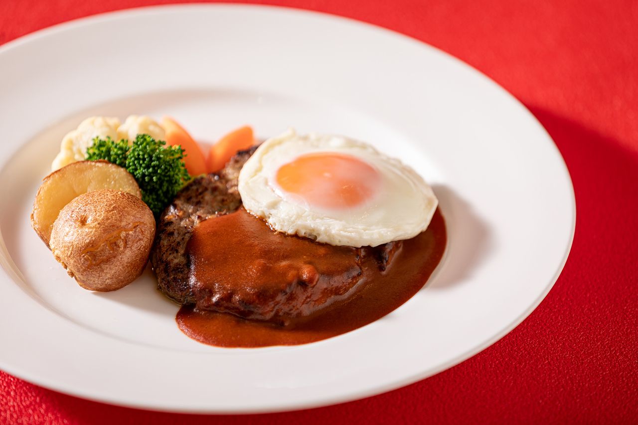 【ウェブ特典1ドリンク付き】昭和浪漫ランチ　デミグラスハンバーグ（ライス付き）