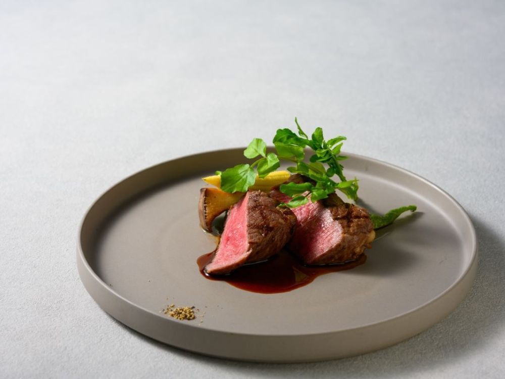 【平日】和×イタリアンのランチビュッフェ｜ローストポーク食べ放題＆国産牛ランプのビステッカ付き