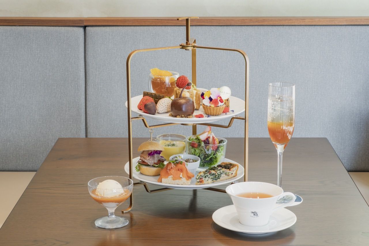 ブルーミング・スプリング・アフタヌーンティーセット 【平日13:30～】