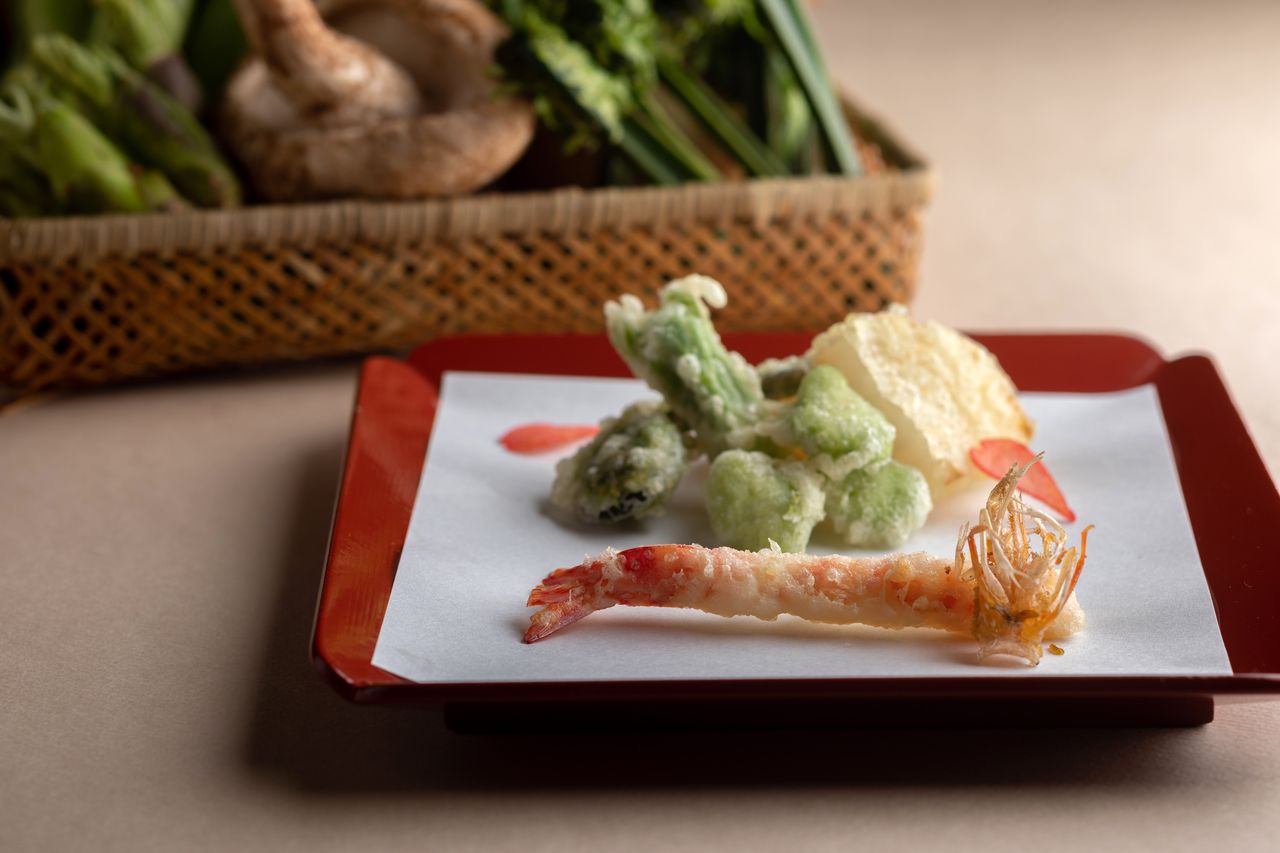 Spring in Full Bloom Course (12 Tempura Dishes)