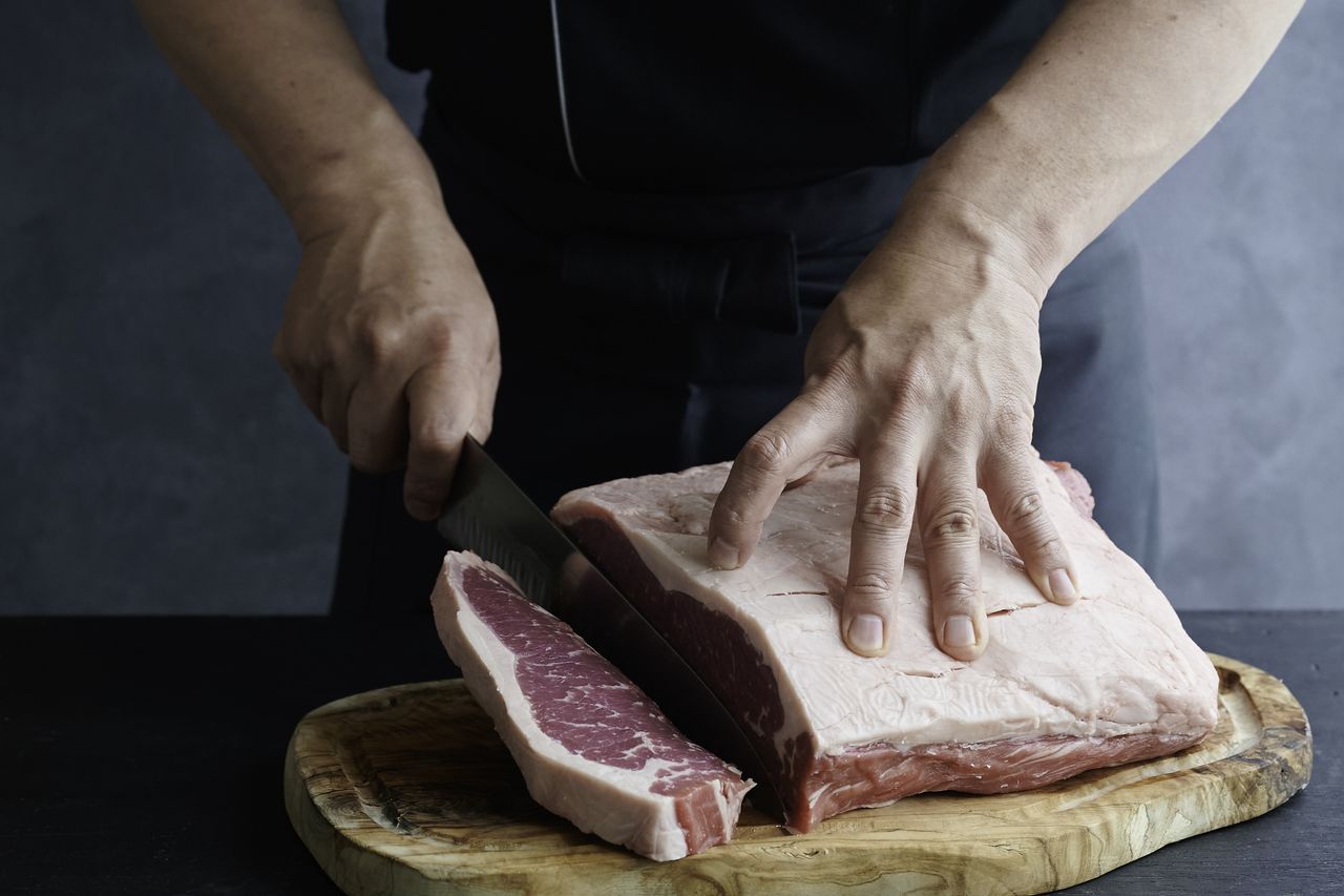 Weekends and holidays: Japanese Black Beef