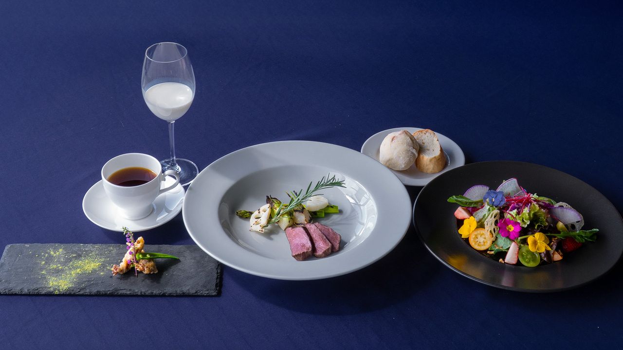 天空のスペシャルランチコース