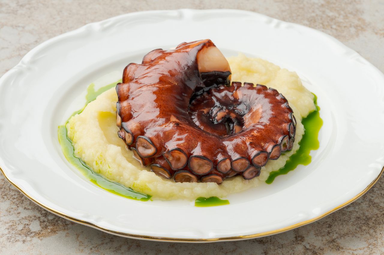 【Lunch/Menu CARMEN】～You can choose the main～  dishSeasonal 6-dish standard course