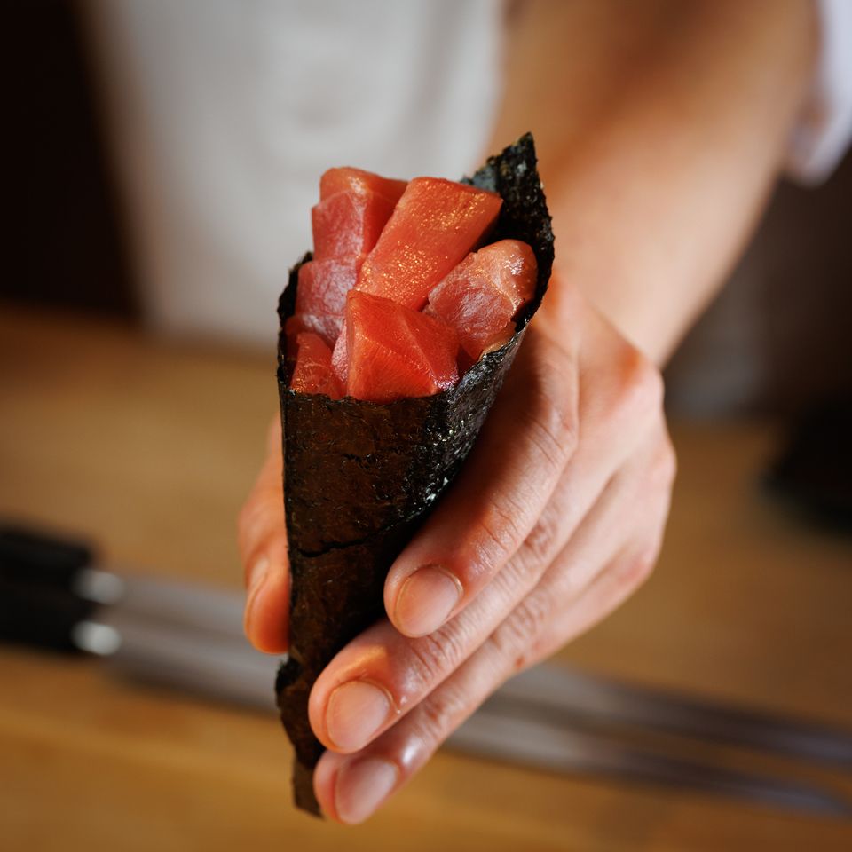 Shinjuku sushi inase course