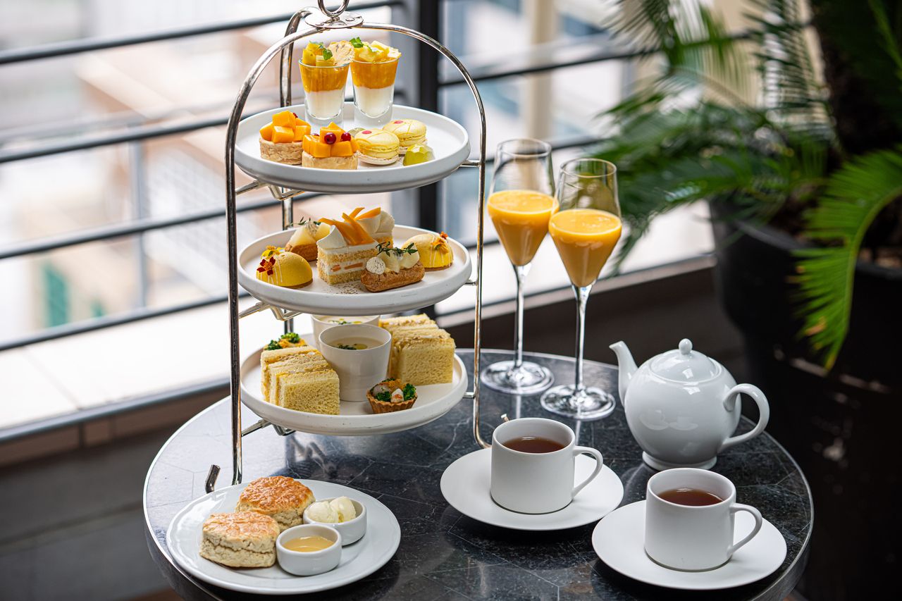 [CAFE] Mango Tropical Afternoon Tea 