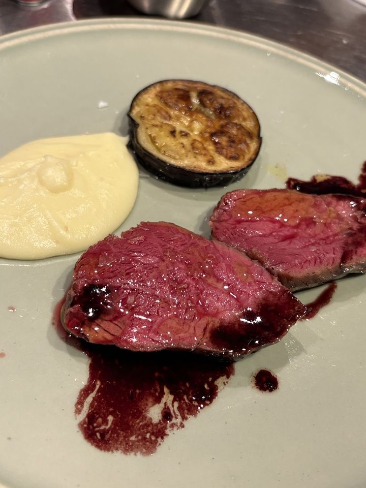 Lunch course with charcoal-grilled main dish
