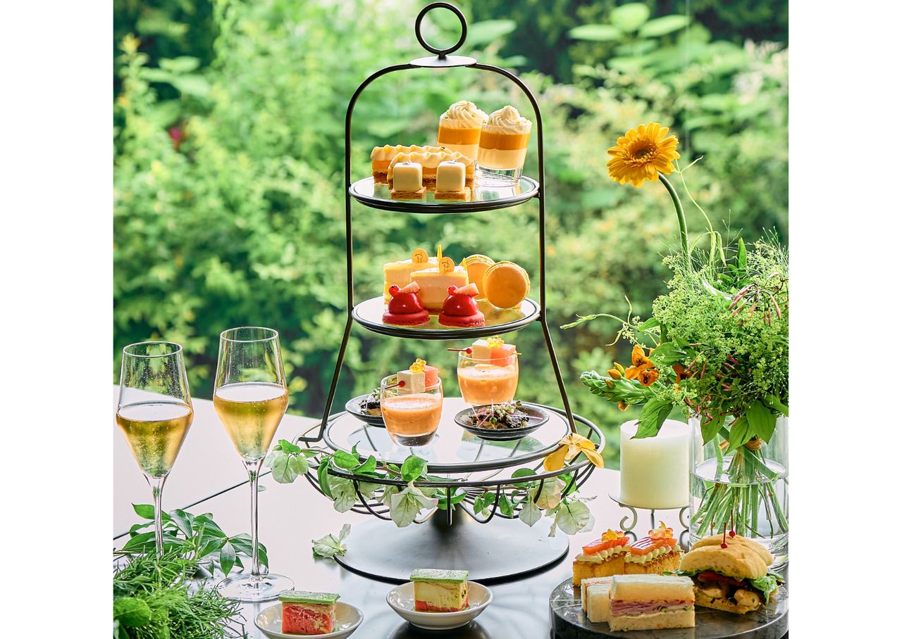 Pierre Hermé Paris Jardin de fruits Afternoon Tea